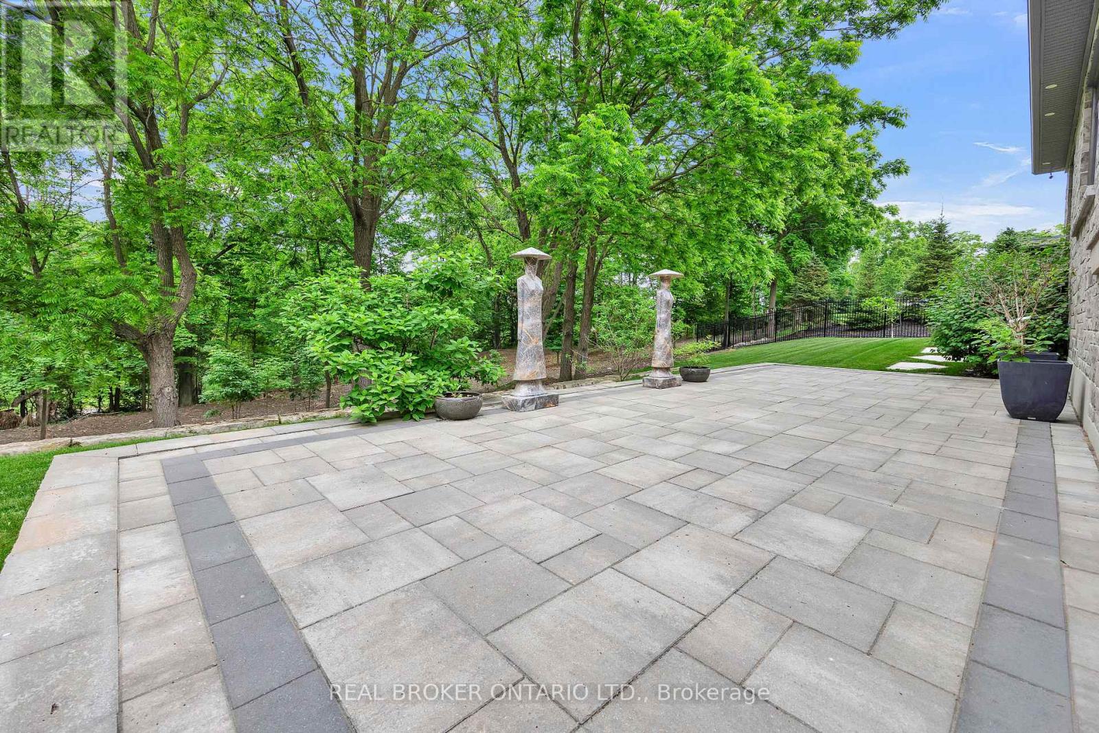 44 Pioneer Ridge Drive, Kitchener, Ontario  N2P 0G6 - Photo 45 - X12466033