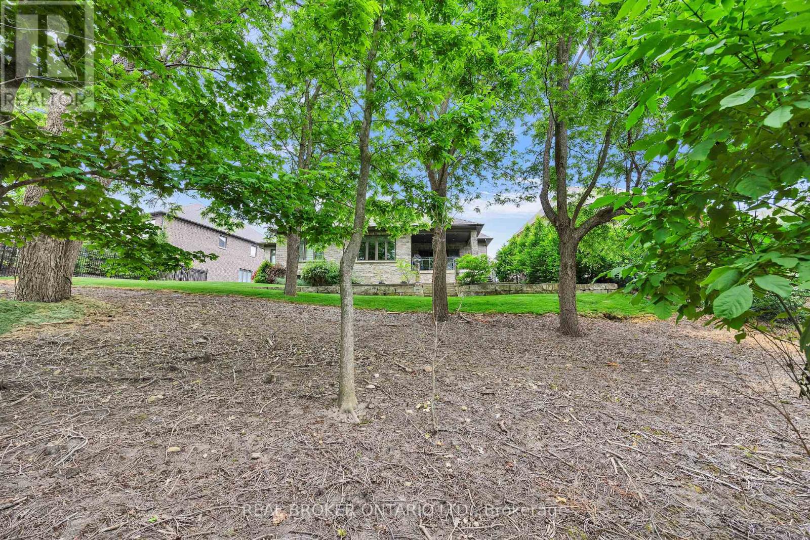 44 Pioneer Ridge Drive, Kitchener, Ontario  N2P 0G6 - Photo 46 - X12466033
