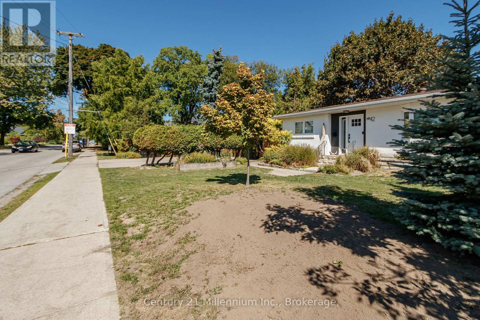 42 Niagara Street, Collingwood, Ontario  L9Y 3X2 - Photo 6 - S12466311