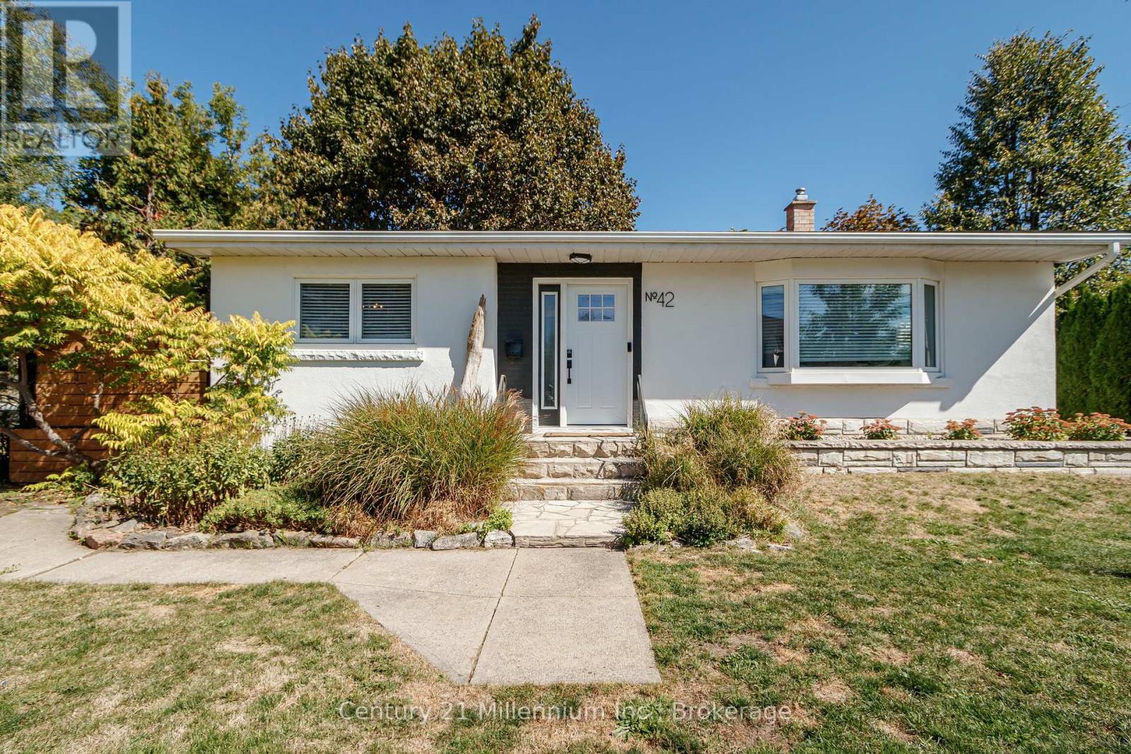 42 Niagara Street, Collingwood, Ontario  L9Y 3X2 - Photo 8 - S12466311