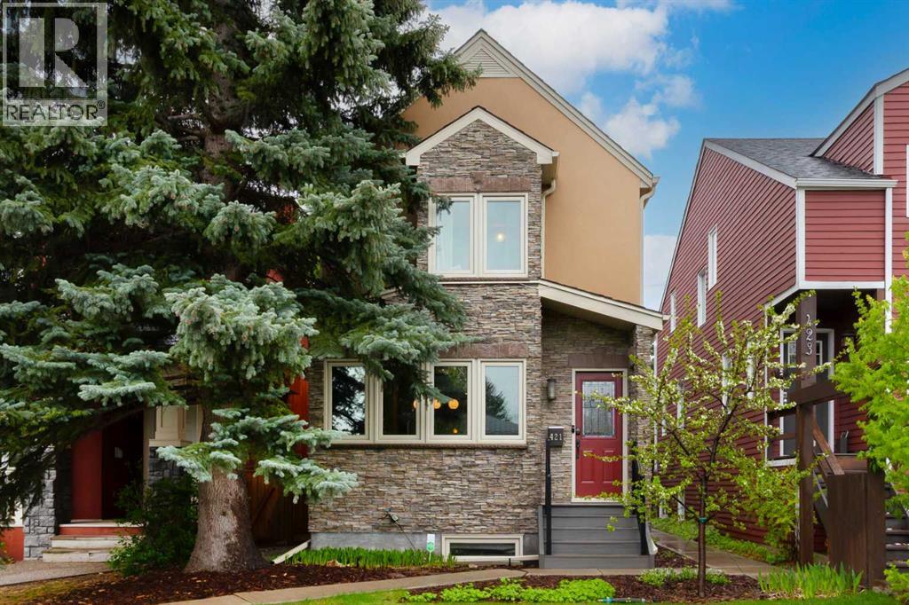 421 30 Avenue Nw, Calgary, Alberta  T2M 2N5 - Photo 1 - A2223089