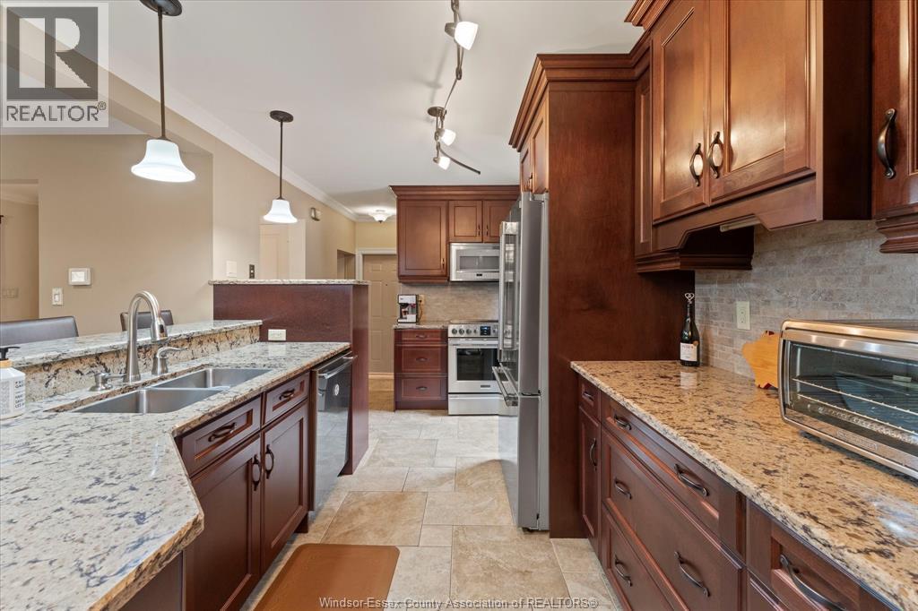 2945 Orion Crescent, Windsor, Ontario  N9E 2Z3 - Photo 12 - 25026292