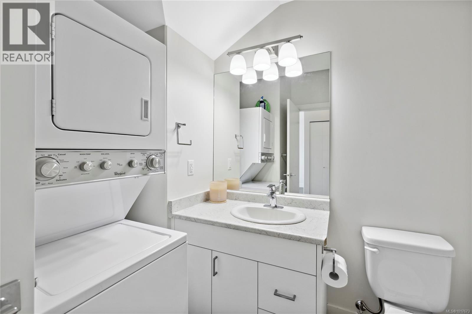 206 4535 Uplands Dr, Nanaimo, British Columbia  V9T 6M8 - Photo 16 - 1017673