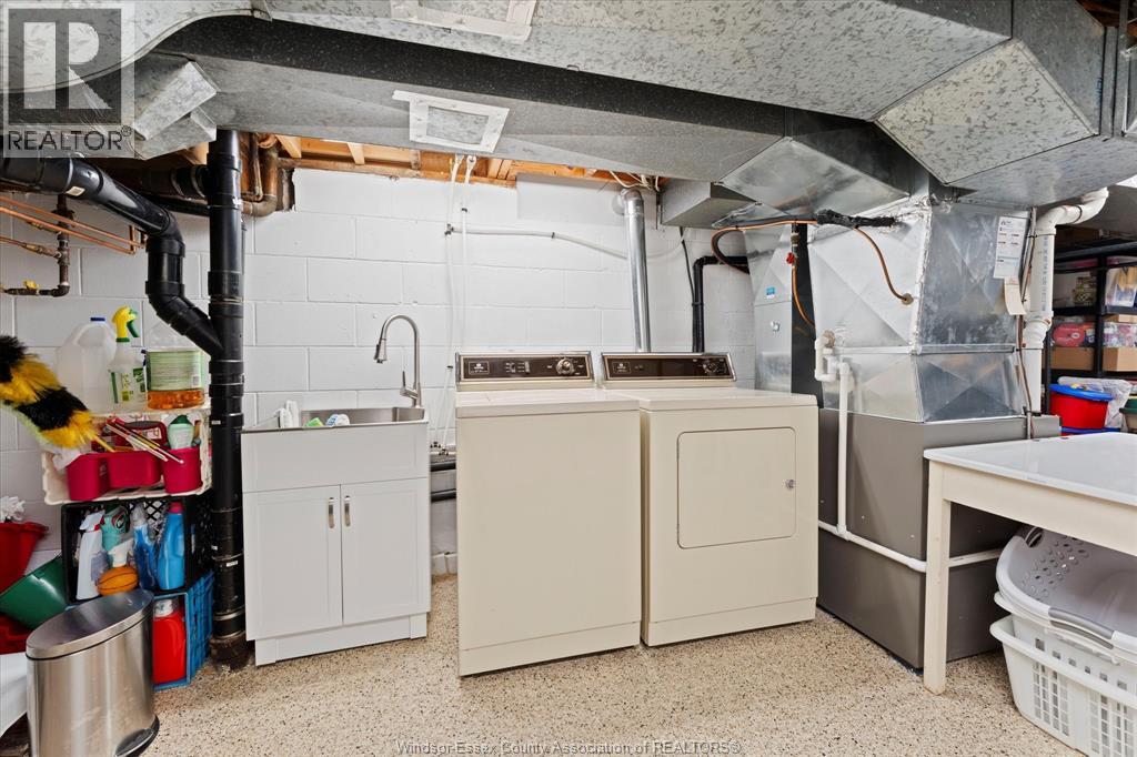 2945 Orion Crescent, Windsor, Ontario  N9E 2Z3 - Photo 30 - 25026292