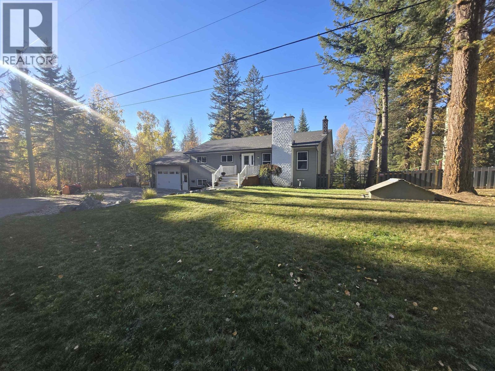 1361 Oak Avenue, Quesnel, British Columbia  V2J 5L4 - Photo 2 - R3058622