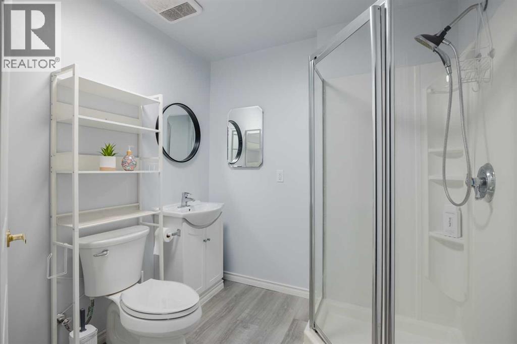 145 Mckenzie Lake Gardens Se, Calgary, Alberta  T2Z 3E7 - Photo 29 - A2264377