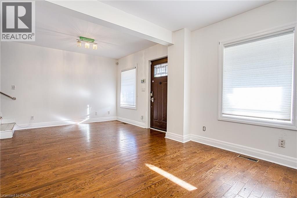 35 Cope Street, Hamilton, Ontario  L8H 5A8 - Photo 9 - 40779366