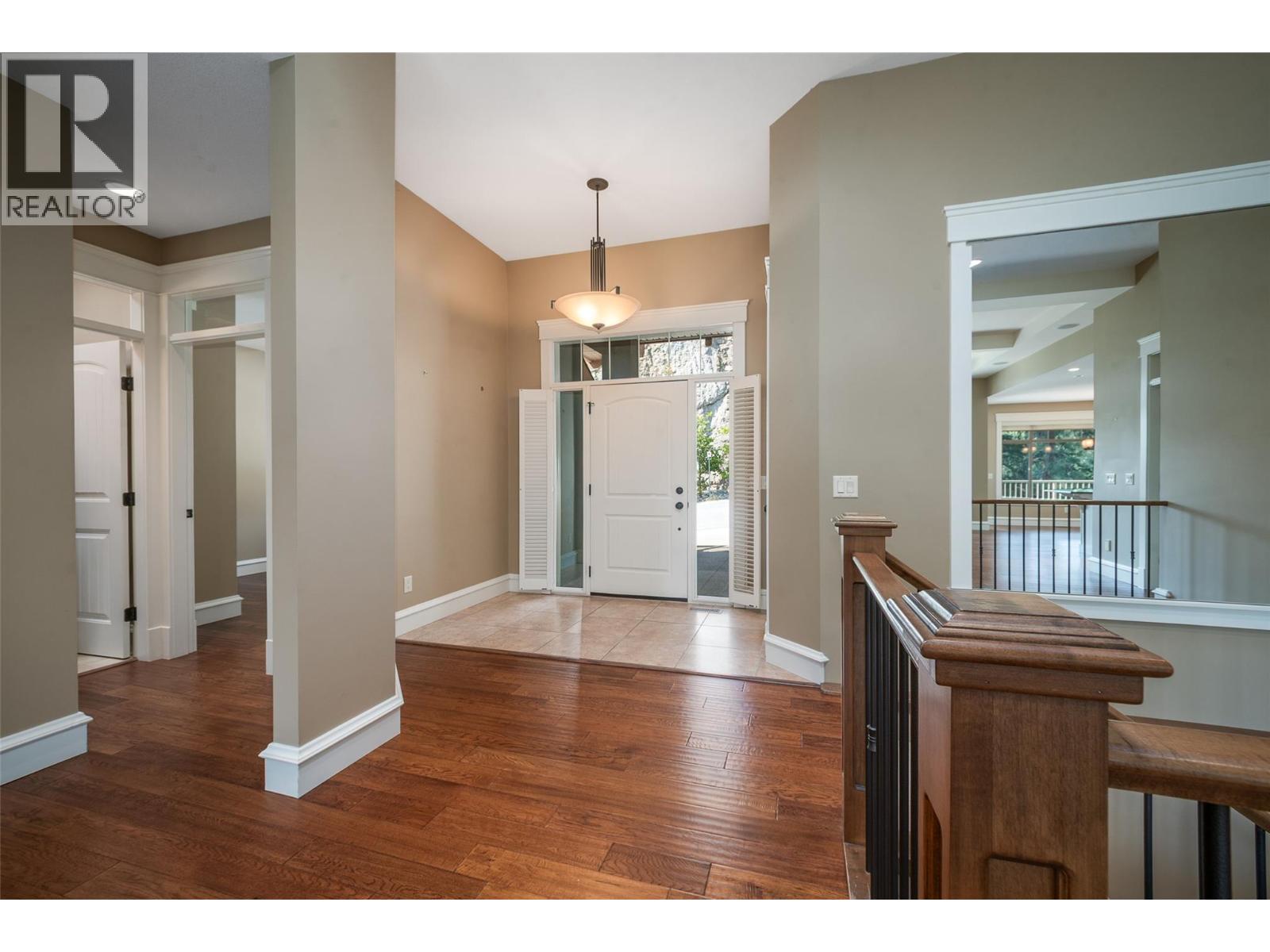 2532 Tuscany Drive West Kelowna Photo 8 2532 Tuscany Drive West Kelowna Photo 8