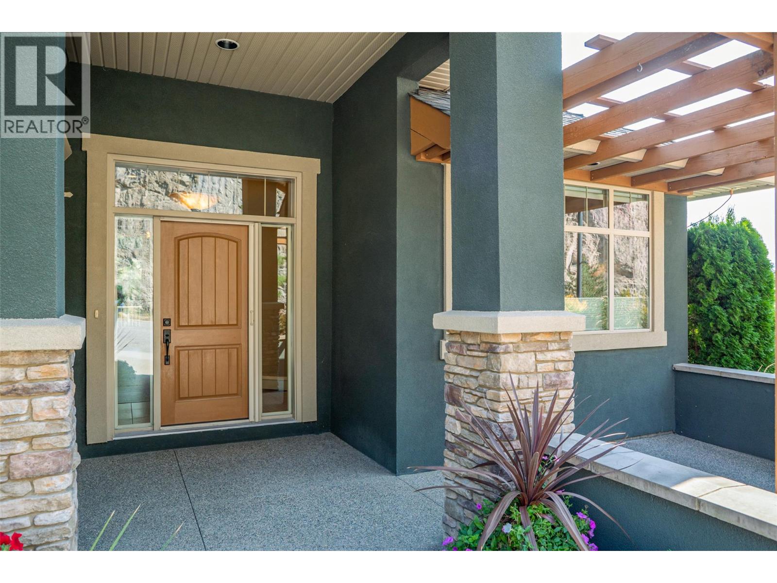 2532 Tuscany Drive West Kelowna Photo 4 2532 Tuscany Drive West Kelowna Photo 4