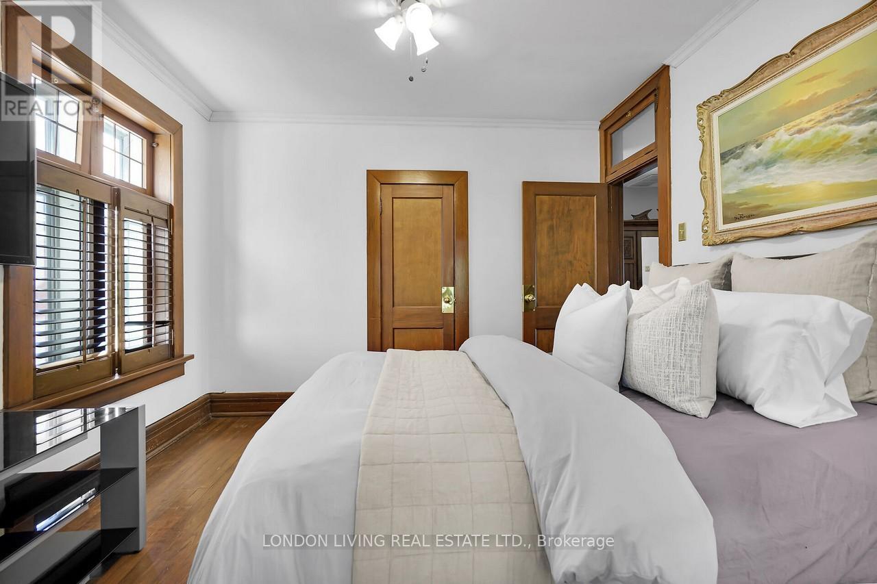 34 Marley Place, London South, Ontario  N6C 3T2 - Photo 14 - X12466262