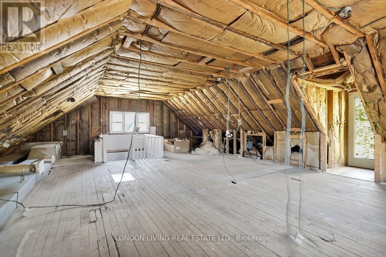 34 Marley Place, London South, Ontario  N6C 3T2 - Photo 26 - X12466262