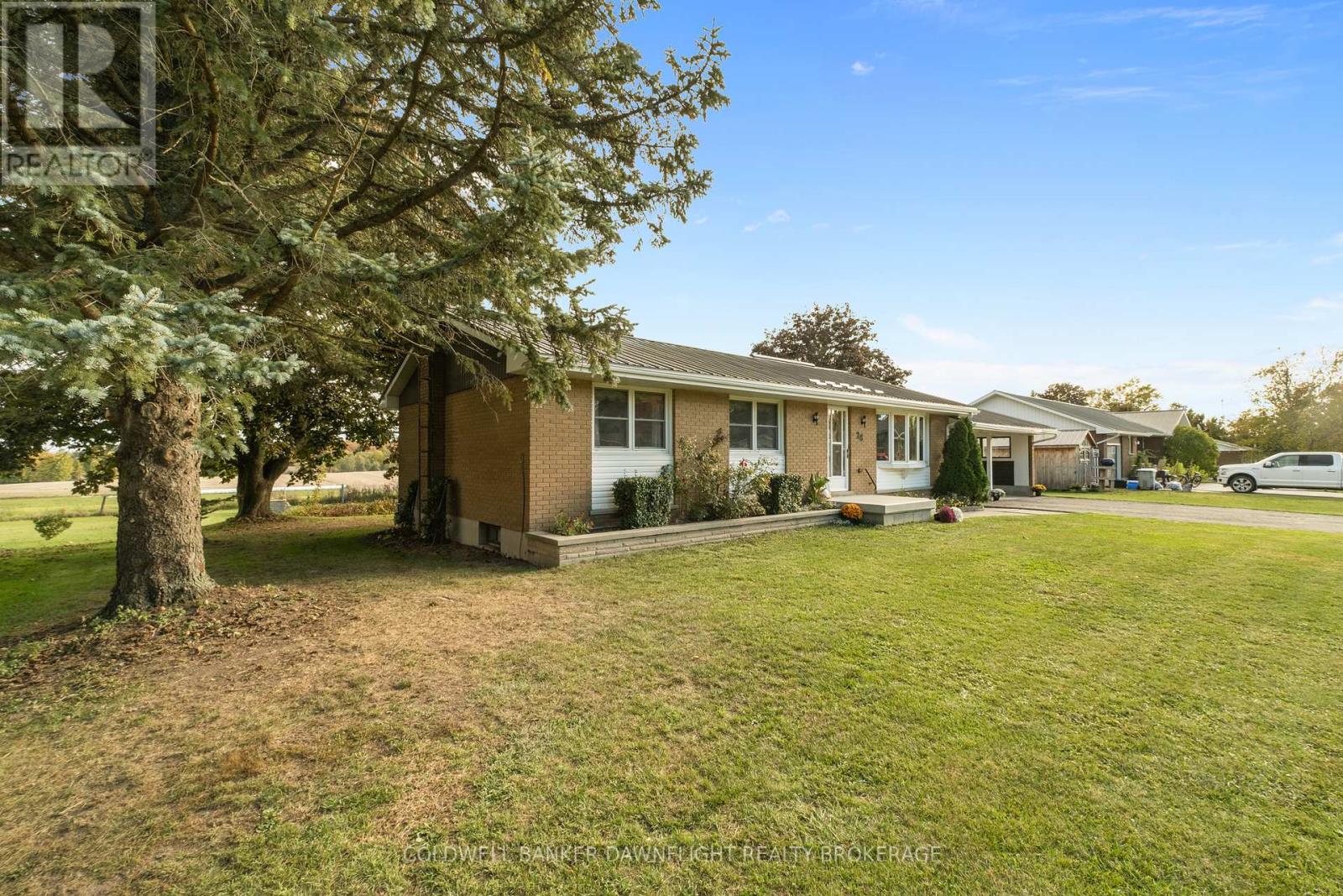 28 Brandon Street, Morris Turnberry, Ontario  N0G 1H0 - Photo 2 - X12466279
