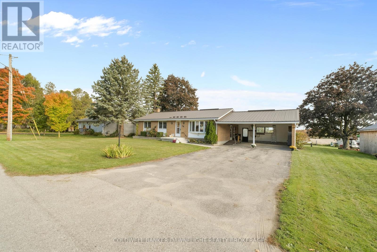 28 Brandon Street, Morris Turnberry, Ontario  N0G 1H0 - Photo 3 - X12466279