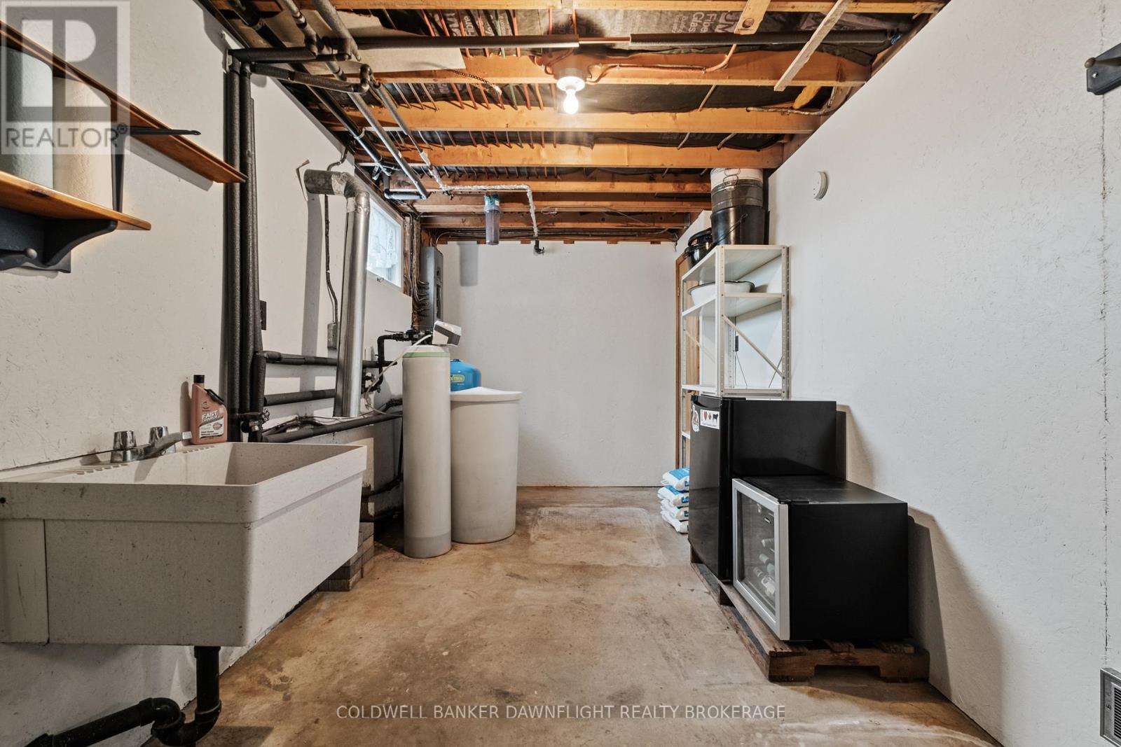 28 Brandon Street, Morris Turnberry, Ontario  N0G 1H0 - Photo 30 - X12466279