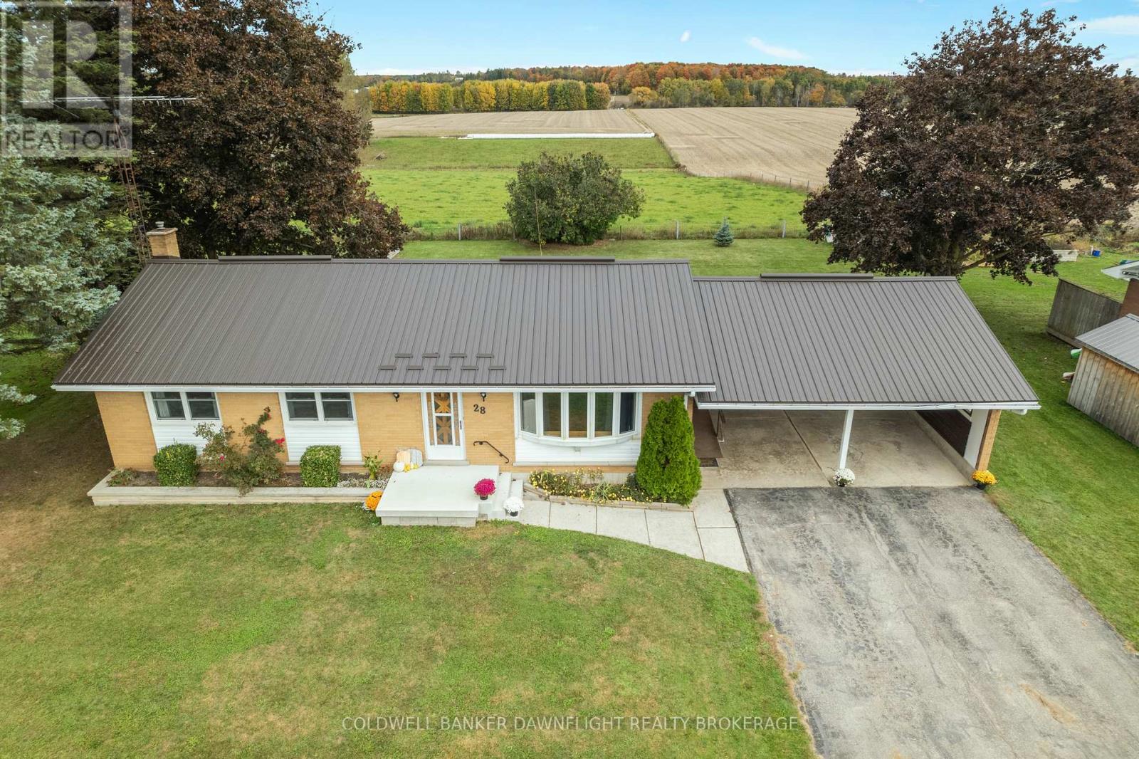 28 Brandon Street, Morris Turnberry, Ontario  N0G 1H0 - Photo 38 - X12466279