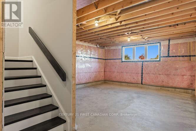 2254 Linkway Boulevard, London South, Ontario  N6K 0K9 - Photo 41 - X12466304