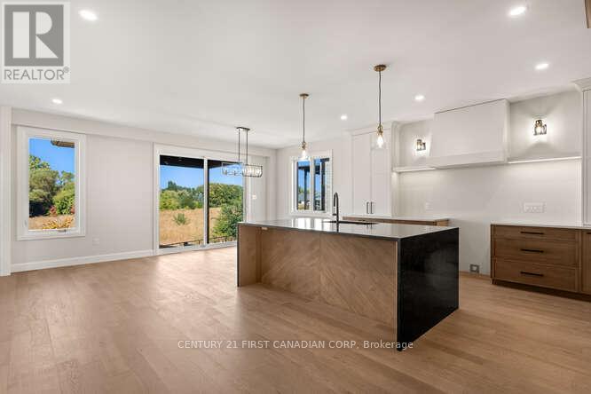 2254 Linkway Boulevard, London South, Ontario  N6K 0K9 - Photo 8 - X12466304
