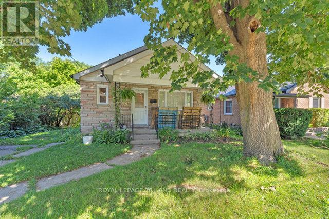 616 GROSVENOR STREET, London East, Ontario