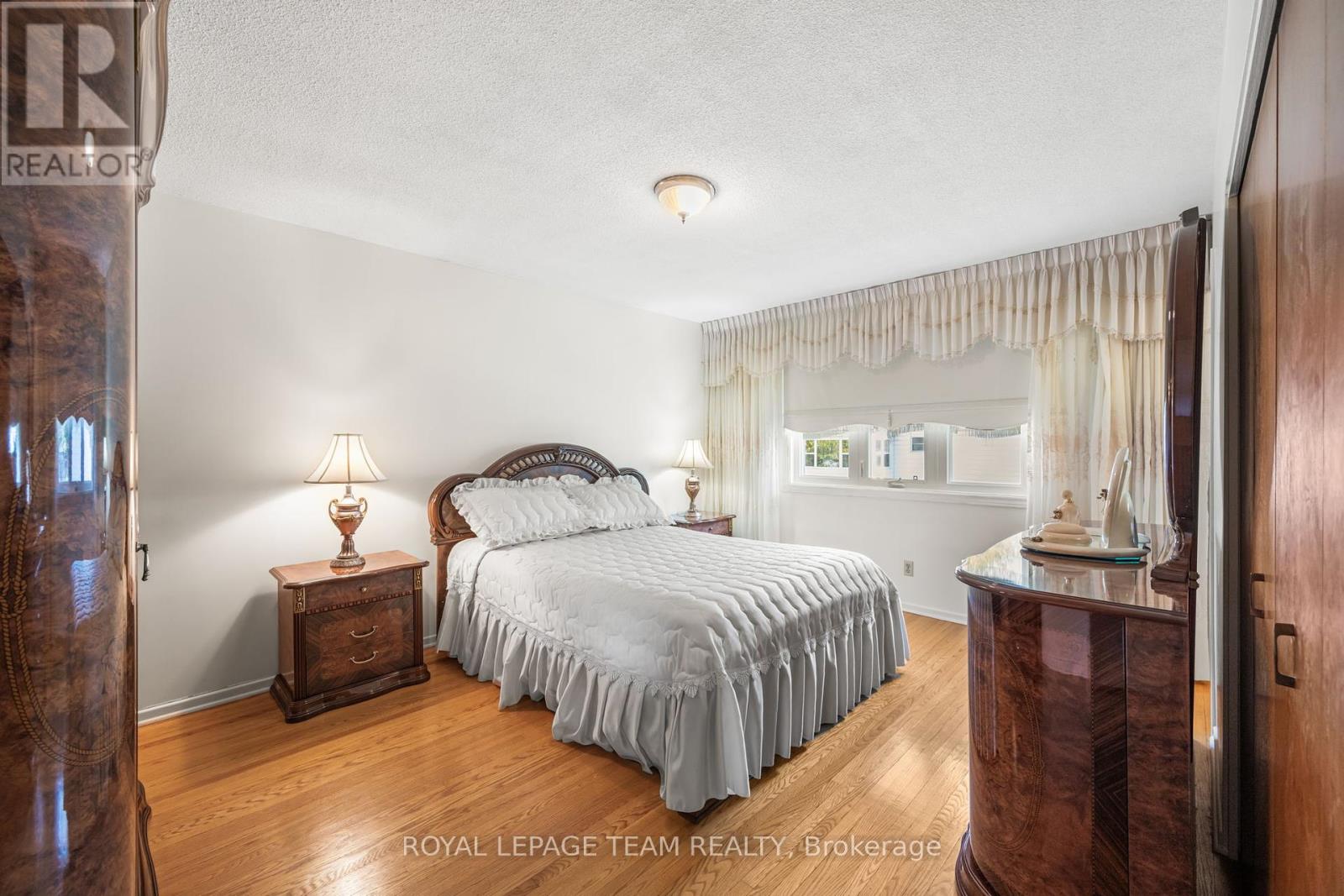 1665 Fisher Avenue, Ottawa, Ontario  K2C 1X9 - Photo 10 - X12466267