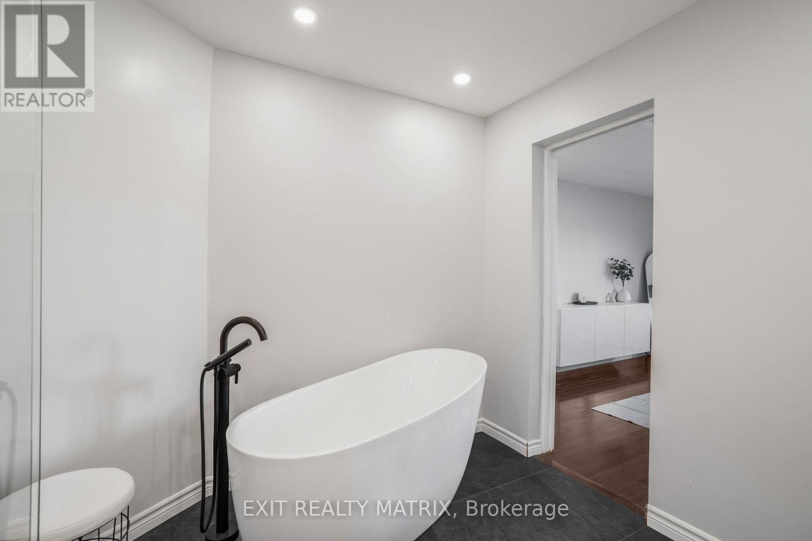 180 Soleil Avenue, Ottawa, Ontario  K4A 0V9 - Photo 26 - X12466313
