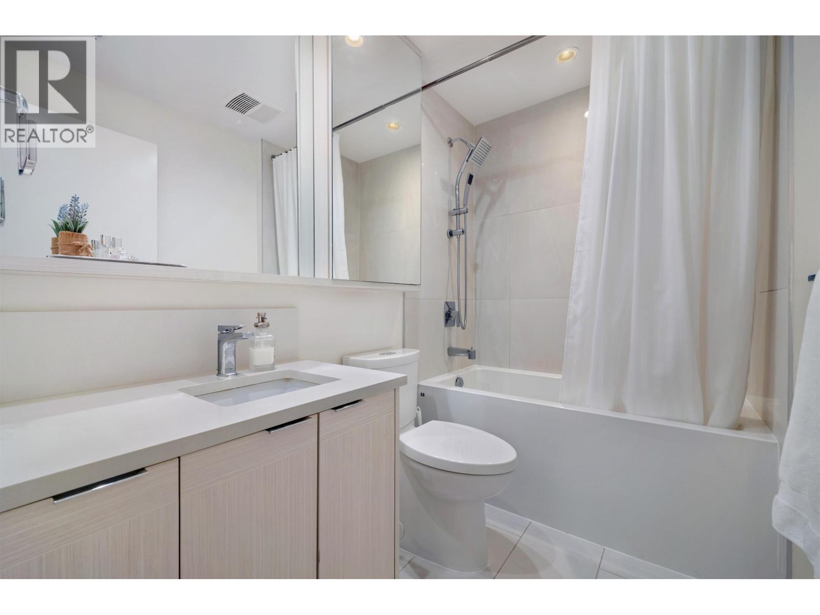 1401 5051 Imperial Street, Burnaby, British Columbia  V5J 0J3 - Photo 12 - R3059149