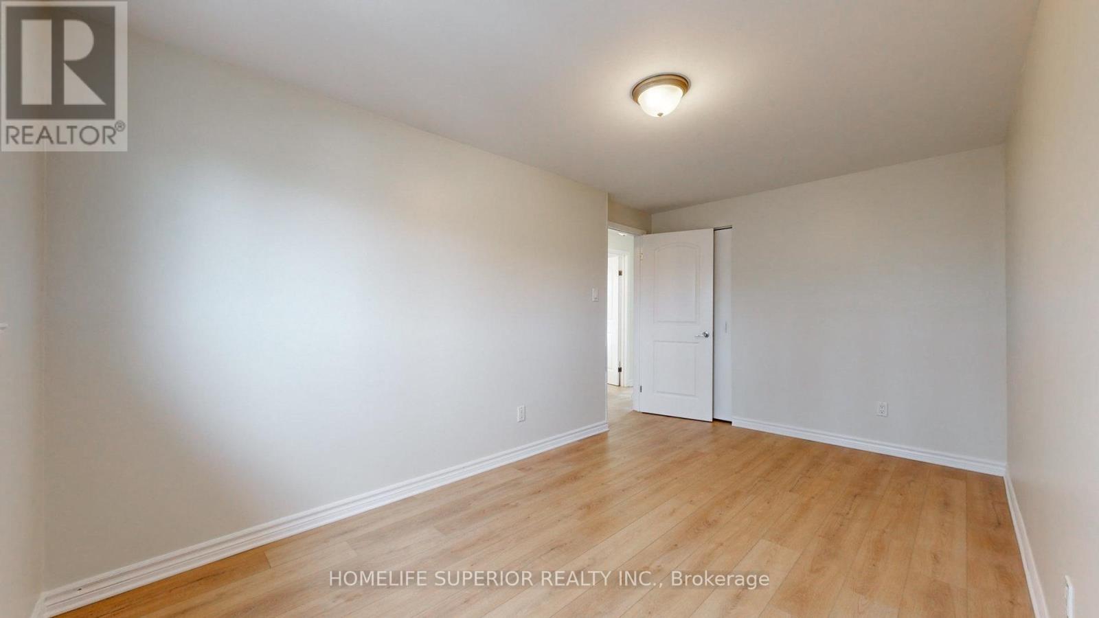 380 Vancouver Crescent, Oshawa, Ontario  L1J 5X9 - Photo 19 - E12466268