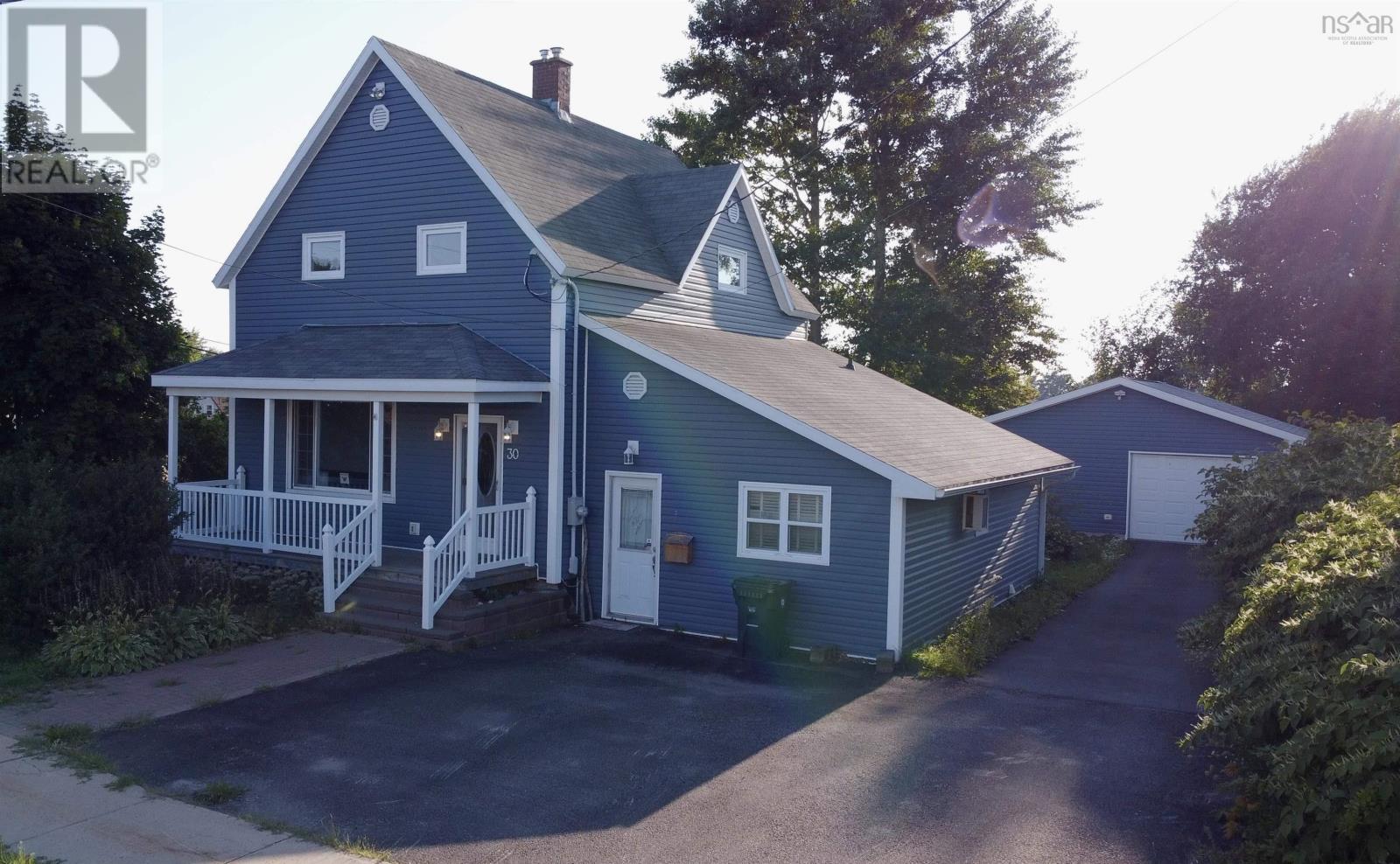 30 Fraser Avenue, Sydney Mines, Nova Scotia  B1V 2B7 - Photo 3 - 202522554