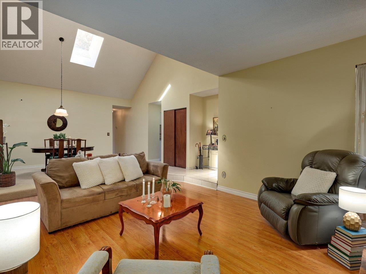 7847 Marchwood Place, Vancouver, British Columbia  V5S 4A6 - Photo 6 - R3058580
