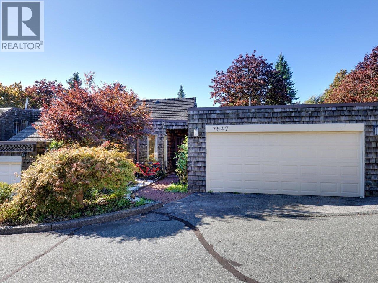 7847 Marchwood Place, Vancouver, British Columbia  V5S 4A6 - Photo 1 - R3058580