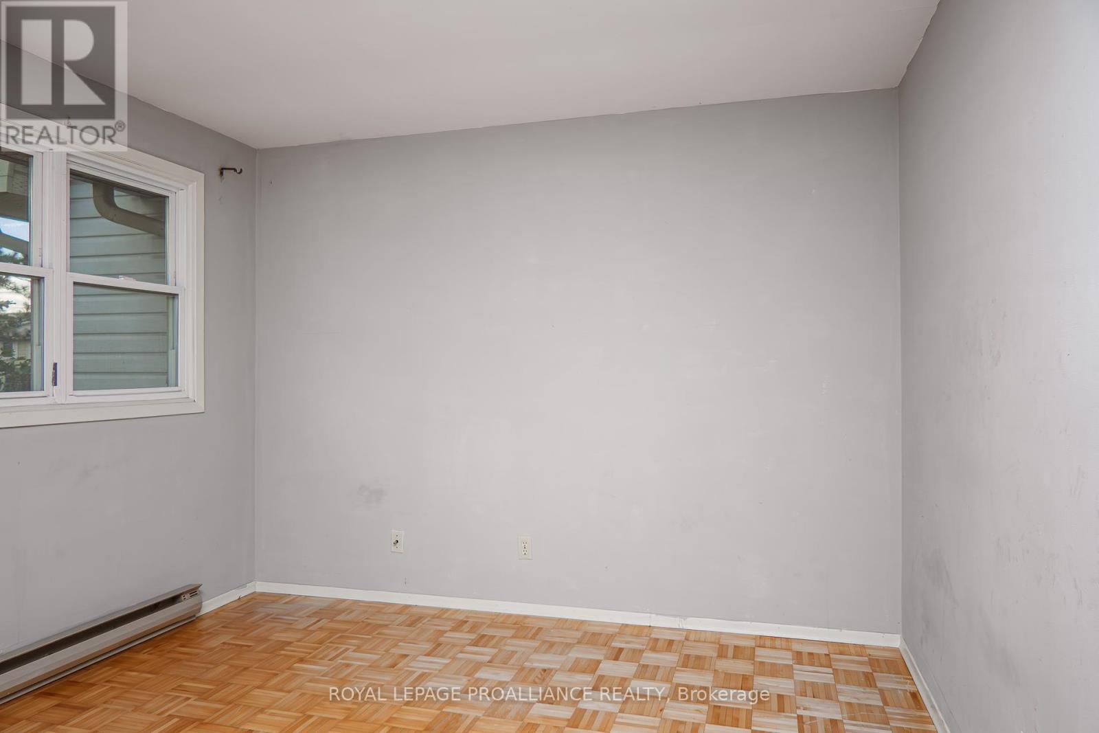 207d North Park Street, Belleville, Ontario K8P 4T9 - Photo 19 - X12466263