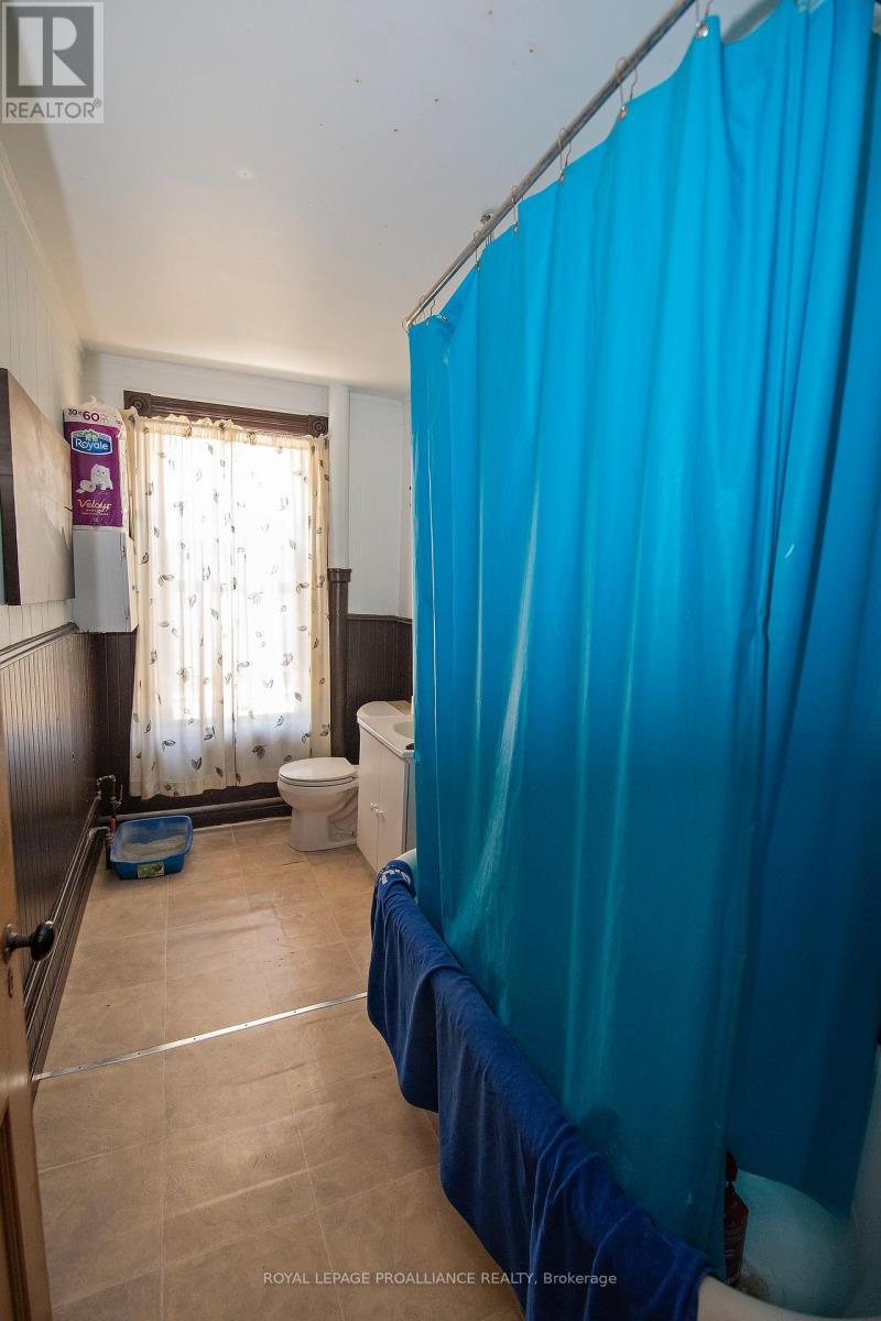 331 Victoria Street N, Tweed, Ontario  K0K 3J0 - Photo 12 - X12466274