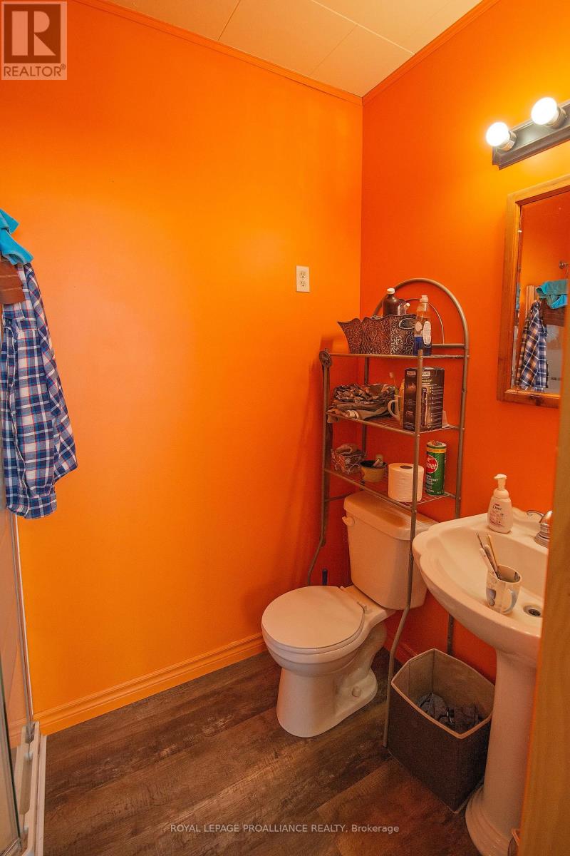 331 Victoria Street N, Tweed, Ontario  K0K 3J0 - Photo 6 - X12466274