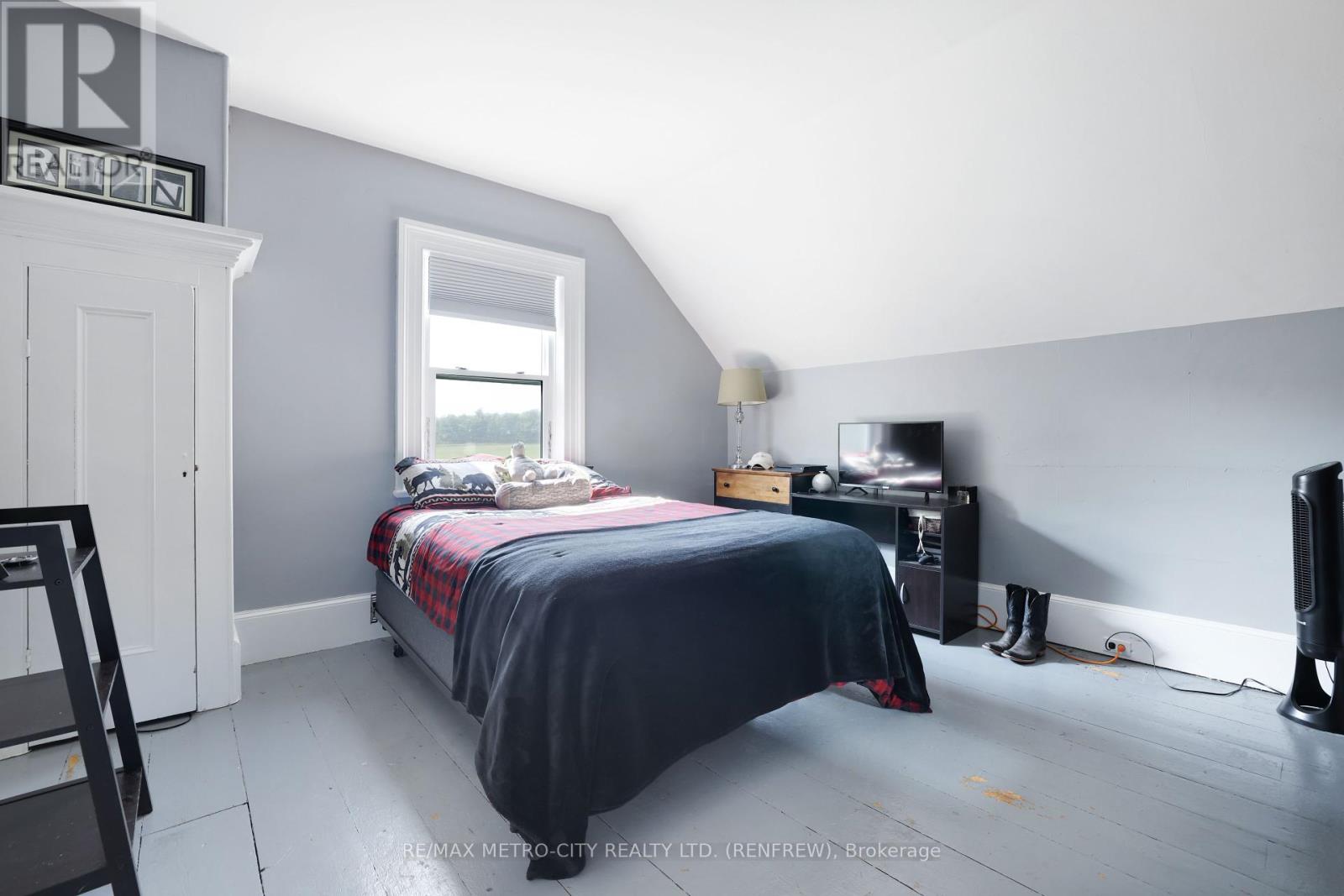 620 A Yantha Road, Horton, Ontario  K7V 3Z4 - Photo 21 - X12407237