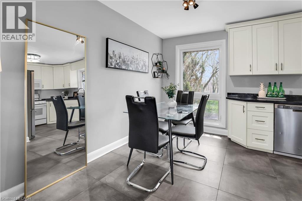 230 St Catharines Street, Smithville, Ontario  L0R 2A0 - Photo 6 - 40744375