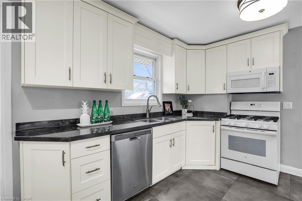 230 St Catharines Street, Smithville, Ontario  L0R 2A0 - Photo 7 - 40744375