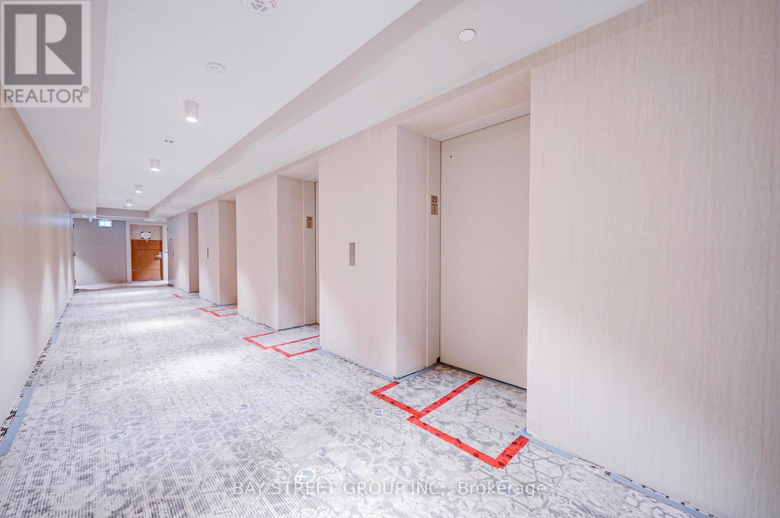 2501 - 138 Downes Street, Toronto, Ontario  M5E 0E4 - Photo 3 - C12466094