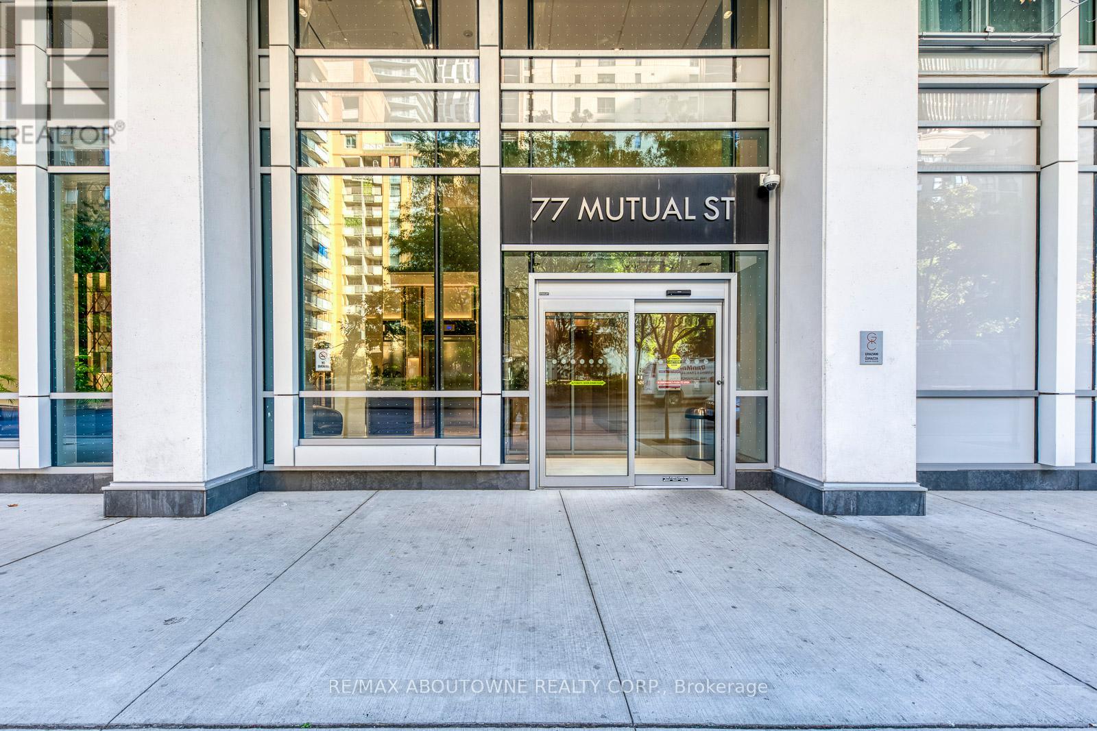 409 - 77 Mutual Street, Toronto, Ontario  M5B 2A9 - Photo 2 - C12466201