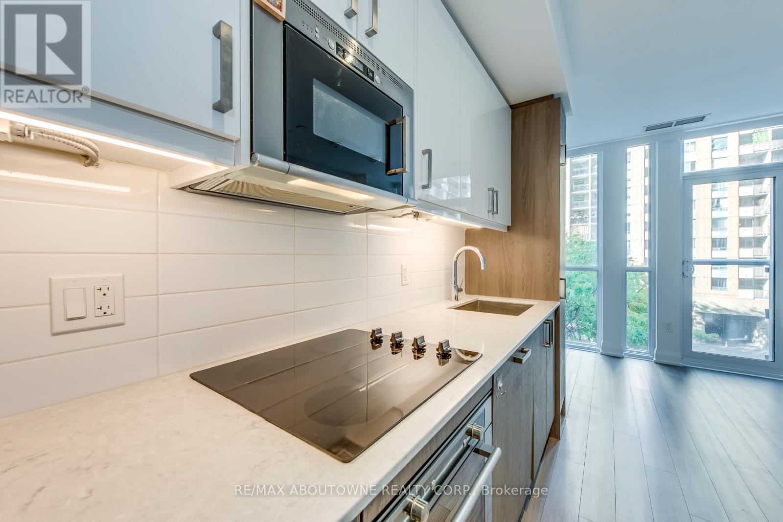 409 - 77 Mutual Street, Toronto, Ontario  M5B 2A9 - Photo 9 - C12466201