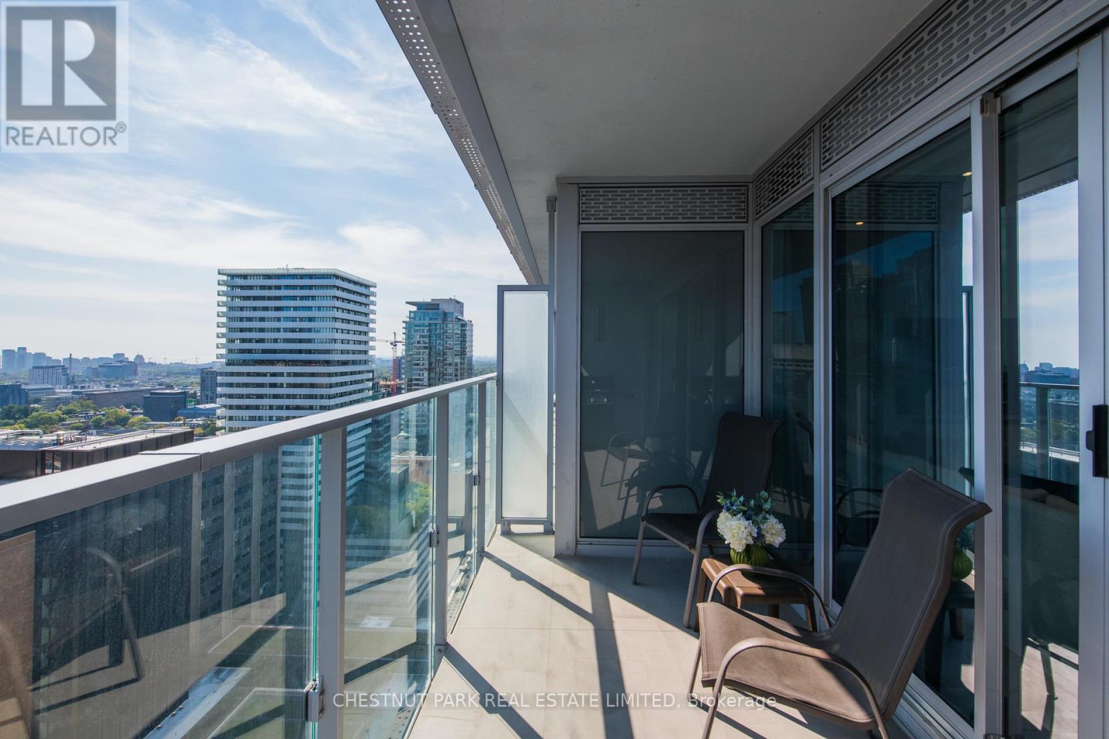 2703 - 200 Cumberland Street, Toronto, Ontario  M5R 0B7 - Photo 24 - C12466212