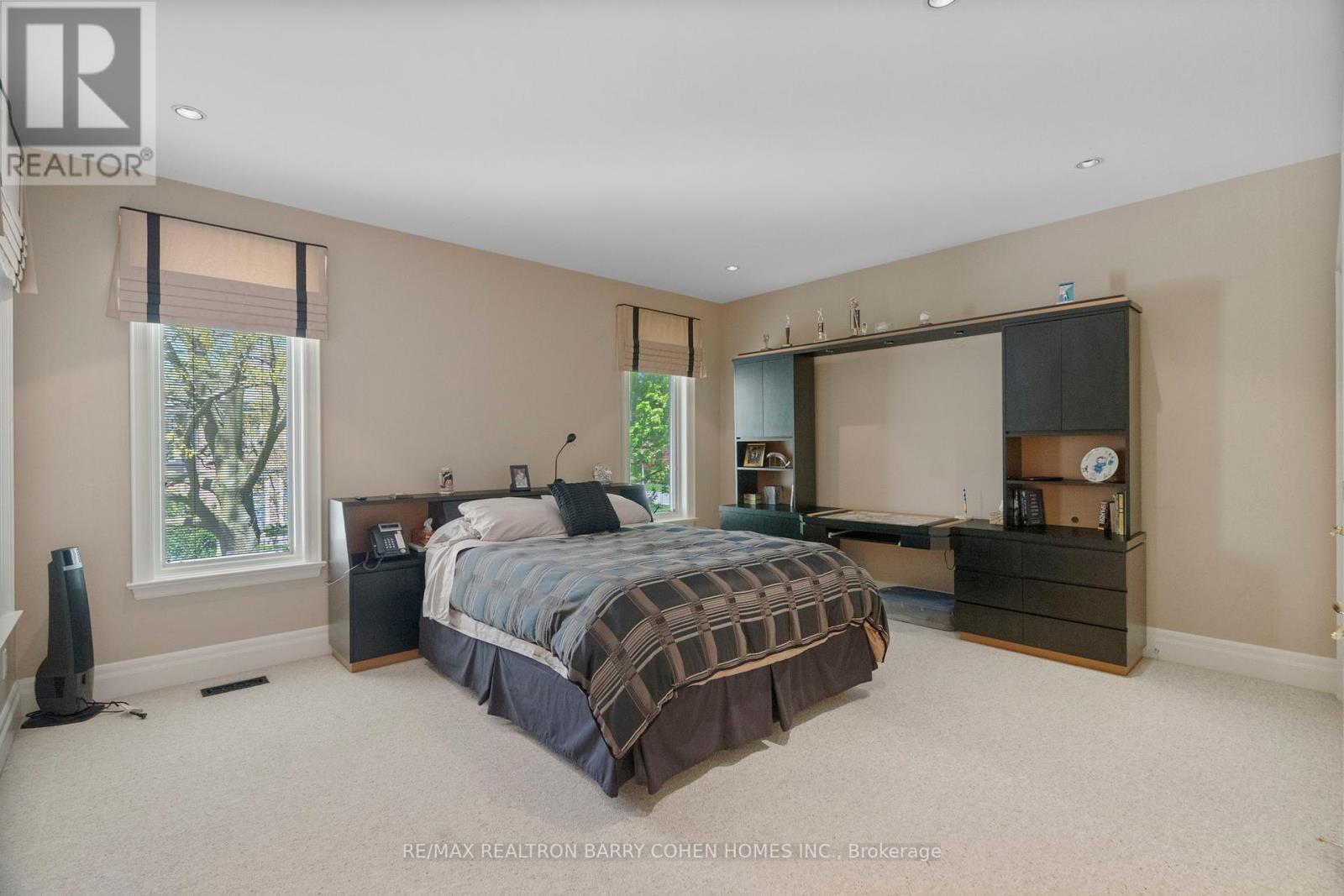19 Vernham Avenue, Toronto, Ontario  M2L 2B1 - Photo 20 - C12466254