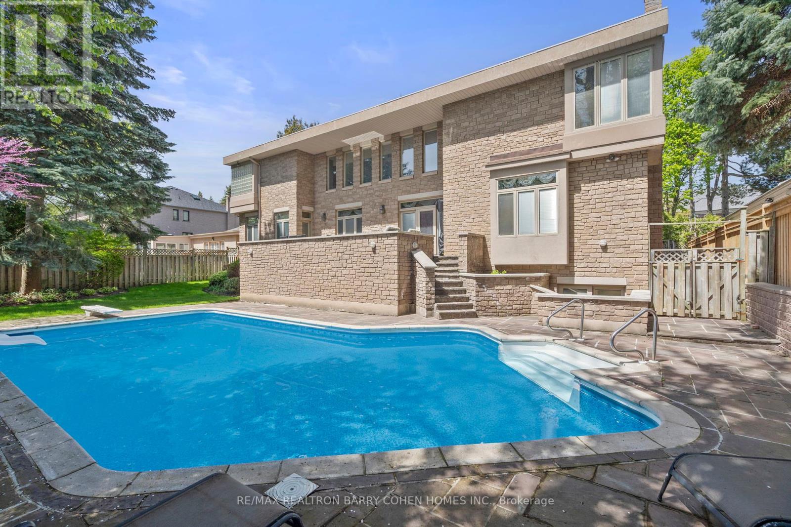 19 Vernham Avenue, Toronto, Ontario  M2L 2B1 - Photo 25 - C12466254