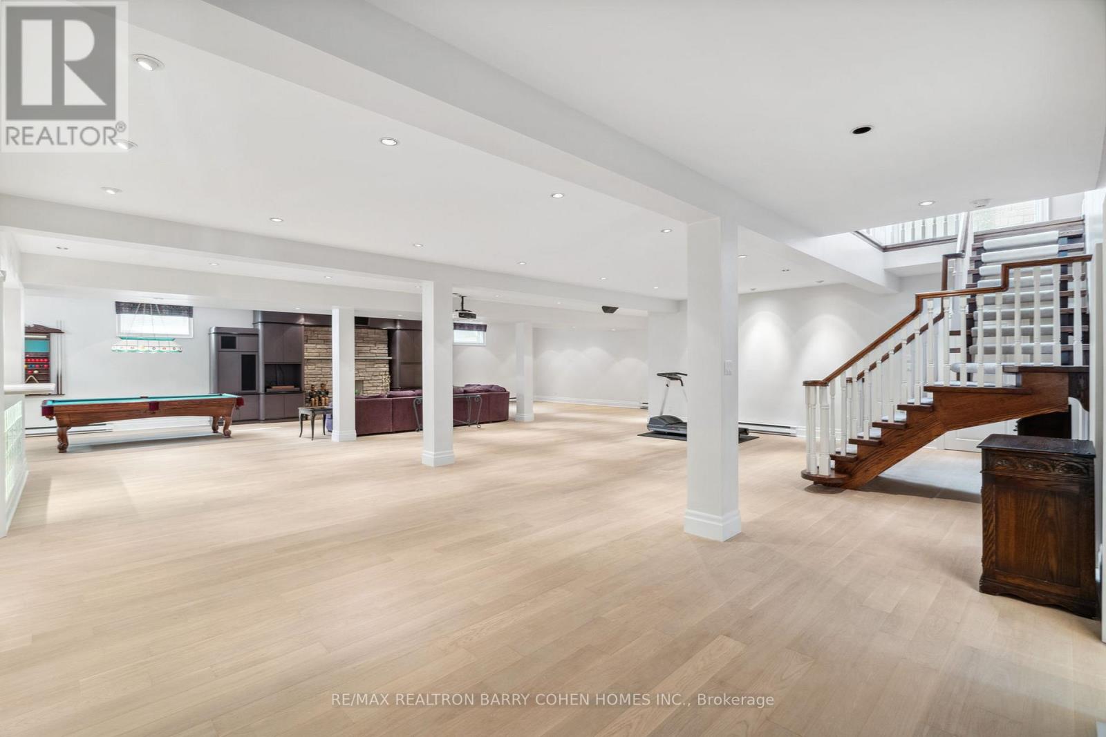 19 Vernham Avenue, Toronto, Ontario  M2L 2B1 - Photo 27 - C12466254