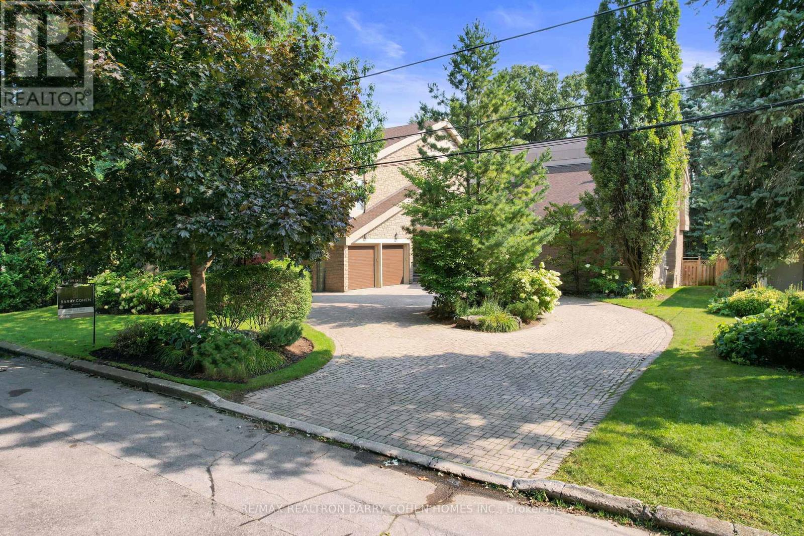 19 Vernham Avenue, Toronto, Ontario  M2L 2B1 - Photo 32 - C12466254