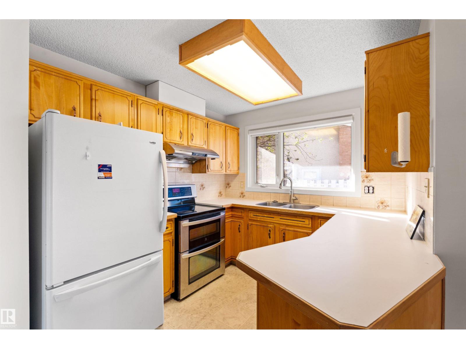 3524 114 St Nw, Edmonton, Alberta  T6J 1L9 - Photo 10 - E4462339