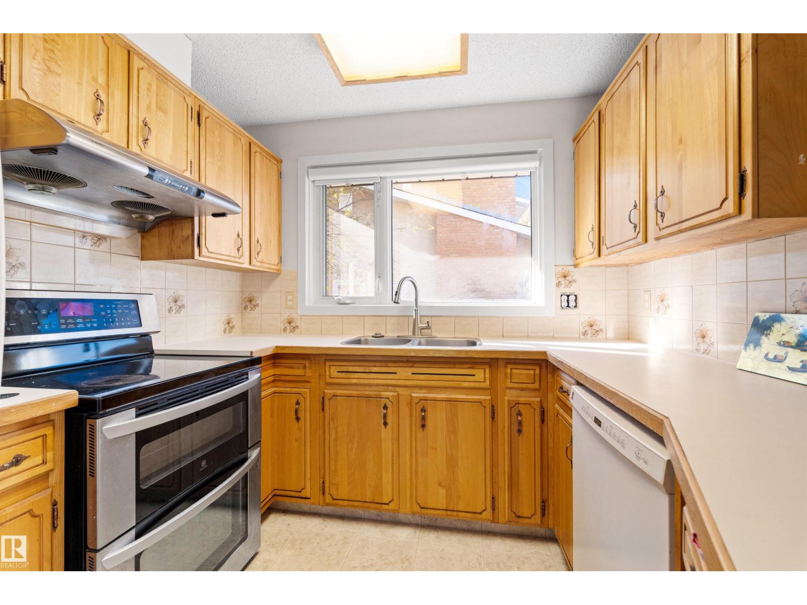 3524 114 St Nw, Edmonton, Alberta  T6J 1L9 - Photo 8 - E4462339