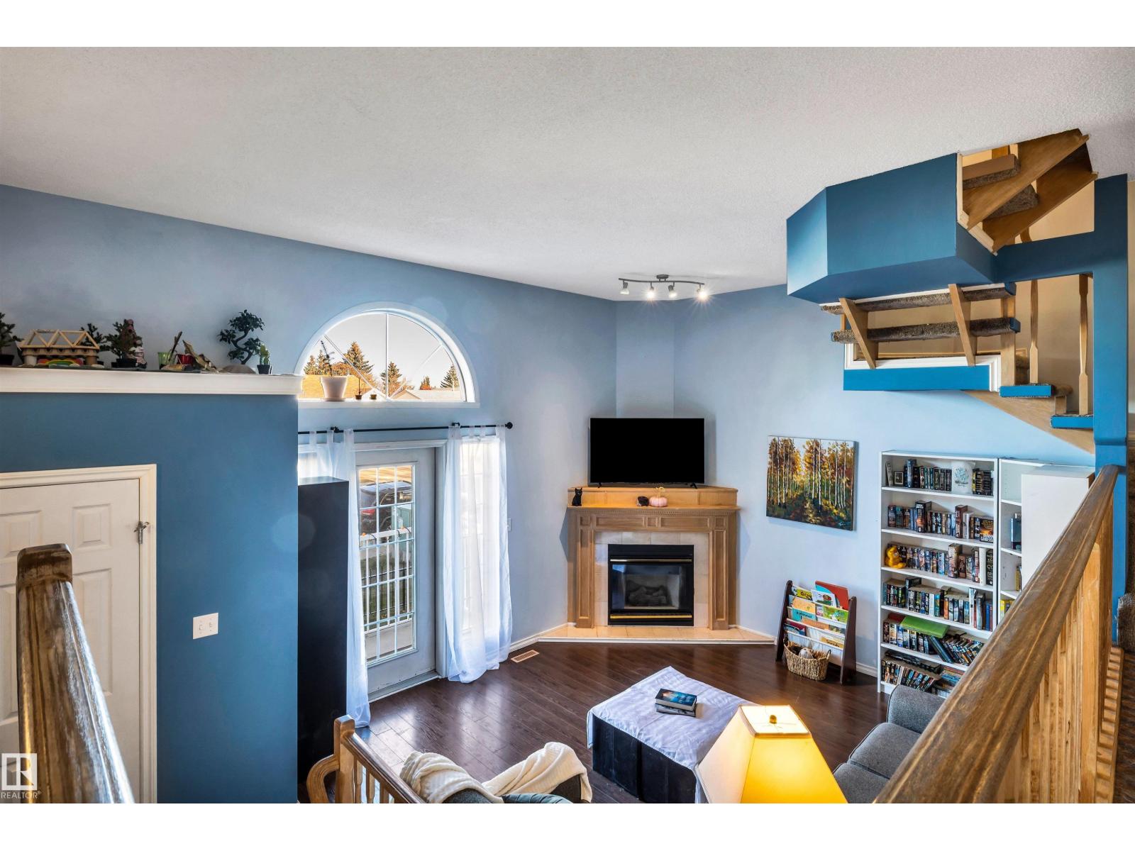 1260 48 St Nw, Edmonton, Alberta  T6L 6R6 - Photo 3 - E4462345