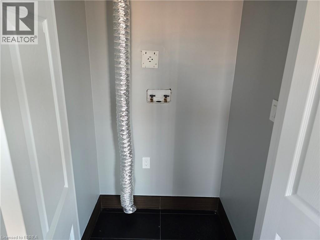 140 Murray Street Unit# 3, Brantford, Ontario  N3S 3N5 - Photo 13 - 40779444