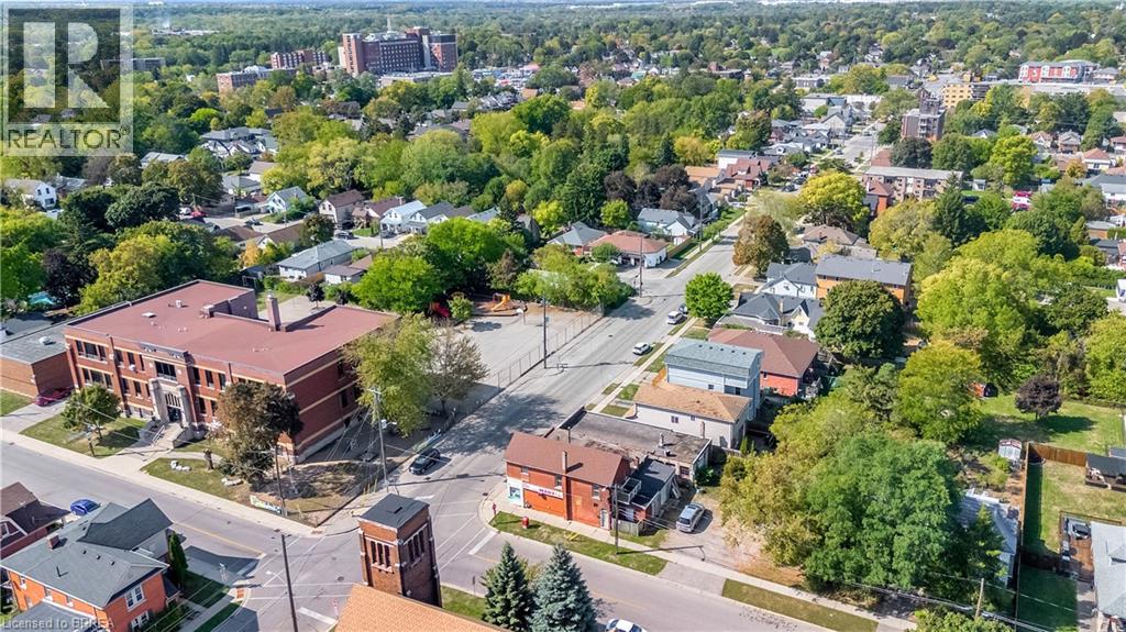 33 St George Street, Brantford, Ontario  N3R 1V2 - Photo 13 - 40767843