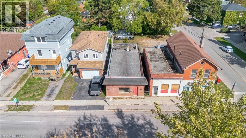 33 St George Street, Brantford, Ontario  N3R 1V2 - Photo 4 - 40767843