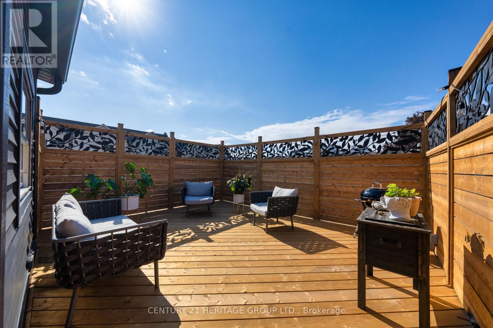 4 Orchard Park Boulevard, Toronto, Ontario  M4L 3E2 - Photo 29 - E12466122